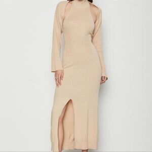 Beige Sleeveless Knit Dress with attachable bowlero